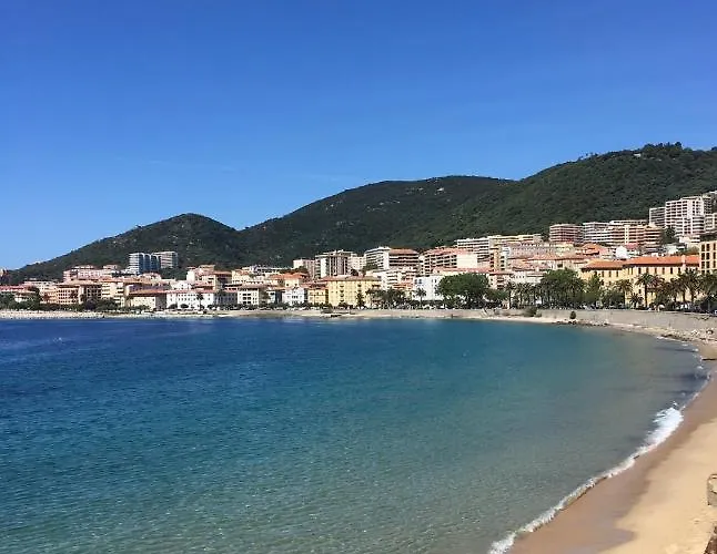 Résidence * Ajaccio (Corsica)